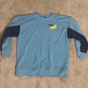 Nike crewneck